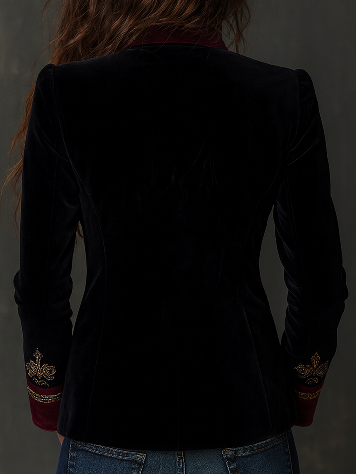 Classic Baroque Velvet Blazer with Embroidery