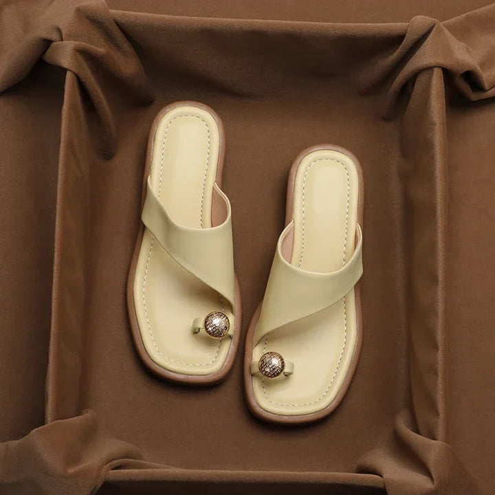 Maeve - Leather Slides