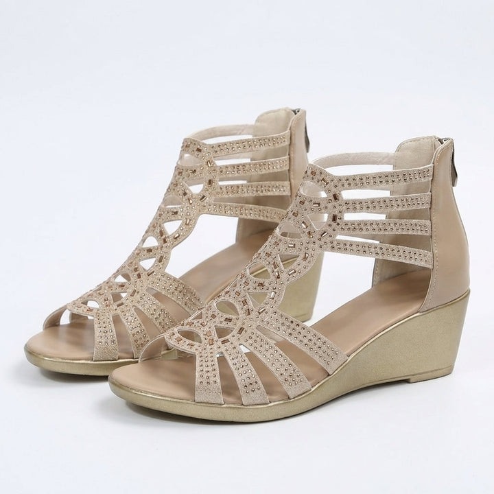 Jeanette - Fashionable women&